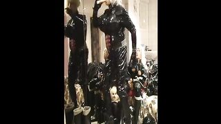 Roxina2007RubberLeotardBigGurl250207XXL.MPG