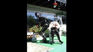 Roxina2006FetishLatexOut010606.WMV