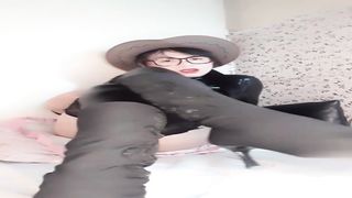 Cow Damsel She-Male Spandex & Shoes