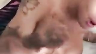 Pow ! Right to the Kisser !