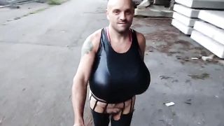 Extraordinary Giant Hooters Transgender In Spandex - Outdoor Baps Fetish