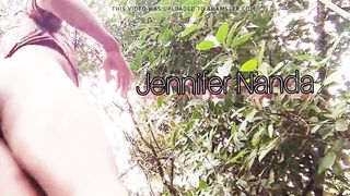 Jennifer Nanda faux-cock trans gostosa trap