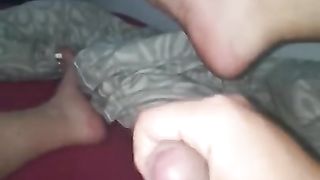 Milky toes and a uber-cute man-meat..