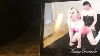 Marilyn Smokes & Plays to Transgender Lesbos