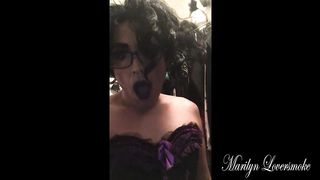 Marilyn Smokes Her VS Menthol 120s For You