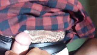 crossdresser femboy ass-plug