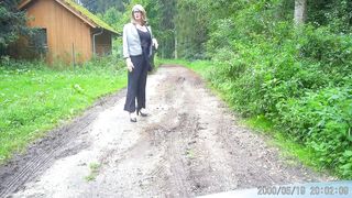 She-Creature Outdoor2