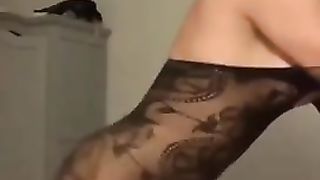 Wondrous tranny plumbs man