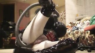 Roxina2009BigPussyGrlPlay100809XXXL