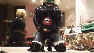 MaskedNurseRoxinaCumming030109