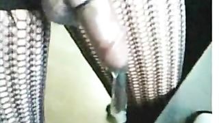 Bimbo gothic biotch jacking her baby batter