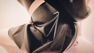 Noemie cleans her w.c