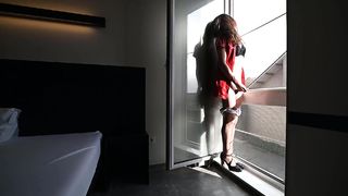 Window demonstrate for the neighbour