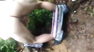 Ladyboy Hooker nail customer outdoor
