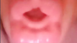 Brazilian she-male on skype