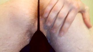 Erika Oak Frigs her Booty