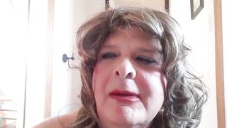 Stephanie Cockwhore deep throats pee from a mutt cup