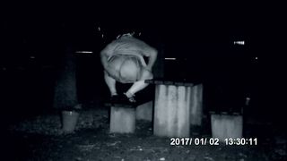 Introducing my gigantic rump at night on the parking plenty of Part02