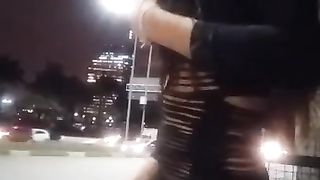 Kinky breezy draining in public