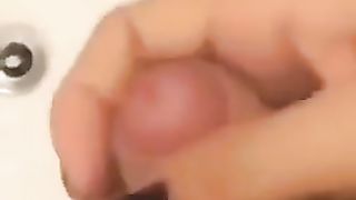 Glorious TRANSSEXUAL lady masturbates into drown