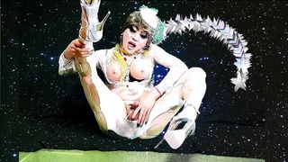 tranny niclo warm chick