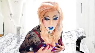 transgirl niclo blue make-up
