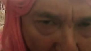 Norwich ladyboy Sissy drew gargles a highly meaty fuck-stick