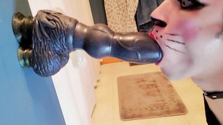 Super-Cute Trap Kitten and the Hefty Bad Hairy Man