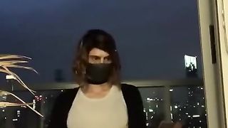 Uber-Cute cd at home on balcony