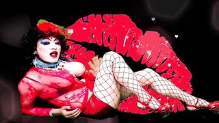 t-girl niclo enjoy jery off.