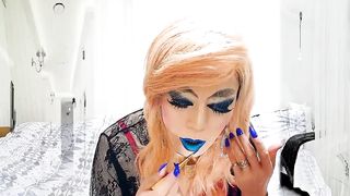 t-model niclo blue make-up