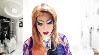 Tranny Porn Industry Star Niclo torrid make-up