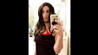 Crossdresser Spinning Her Eyes (Loop)