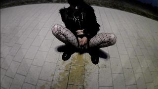 public urinating breezy