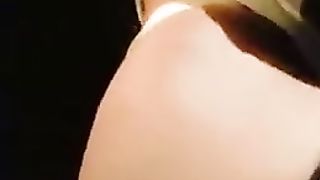 Cdzinha com consolo no cu