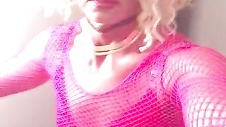 Transgirl Call Girl TGShawna comes back in sizzling rosy