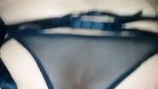 a redhair tramp dances.... on daddie's stiffy