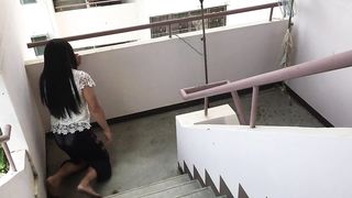 Thailand sarong patik demonstrate solo