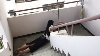 Thailand sarong patik demonstrate solo