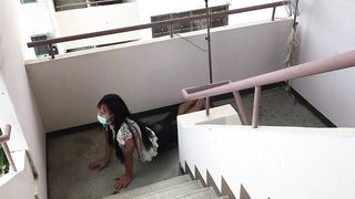 Thailand sarong patik demonstrate solo