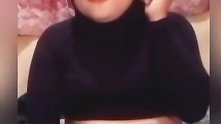 Bootylicious Hijab Crossdresser drains her own lovely fuck-stick