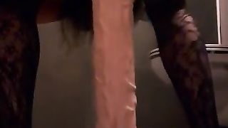 Elastic culo super hot anal invasion plumb (Massive fake penis!)