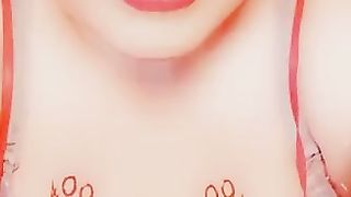 Simmy Violet sensing it again