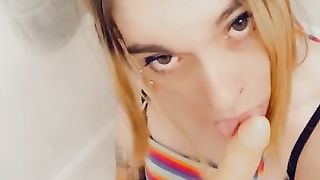 Pretty rainbow doll bj's and slurps