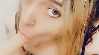 Fishnet Goddes Gargles Man Sausage