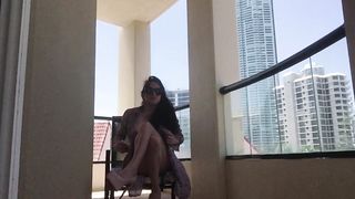 dancing t-model in the balcony