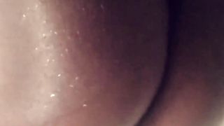 My gf La Nefertiti Perkins likes wiggling her raw butt and frolicking water sports