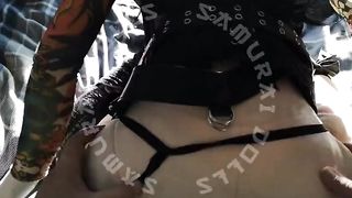 Wolf stunners t-girl romp woman vampire gets screwed