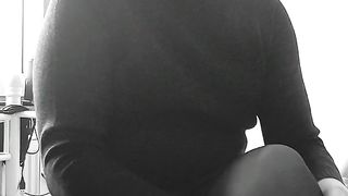 I greet all my buddies .. who would like to get to know me?