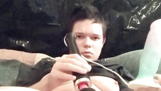 Banging my coochie with a 2 tone manhood